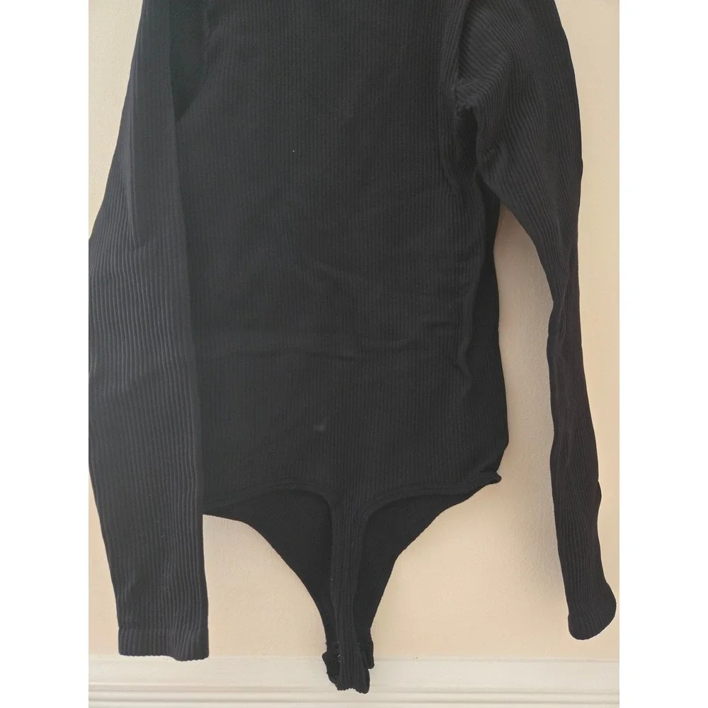 Intimately Free People Womens Black Ribbed V-Neck‎ Long Sleeve Bodysuit M/L